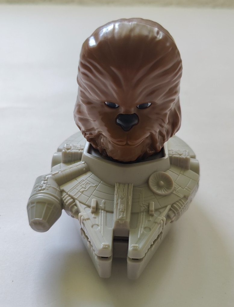  Star Wars Chewbacca Millennium Falcon Mini Toy Vehicle Figure