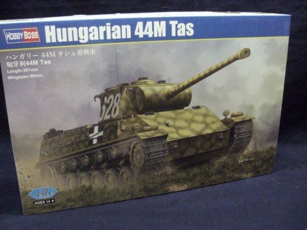 272 83850 HOBBY BOSS 1/35 HUNGARY 44M TASH 920C1