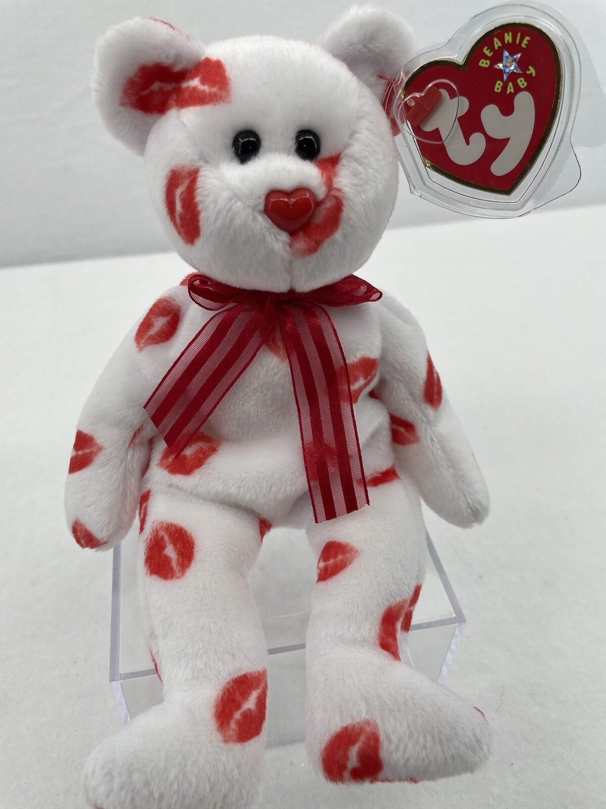 TY SMOOCH VALENTINE BEANIE BABY BEAR VTG FEB. 14, 2000 KISSES LIPS RETIRED PLUSH
