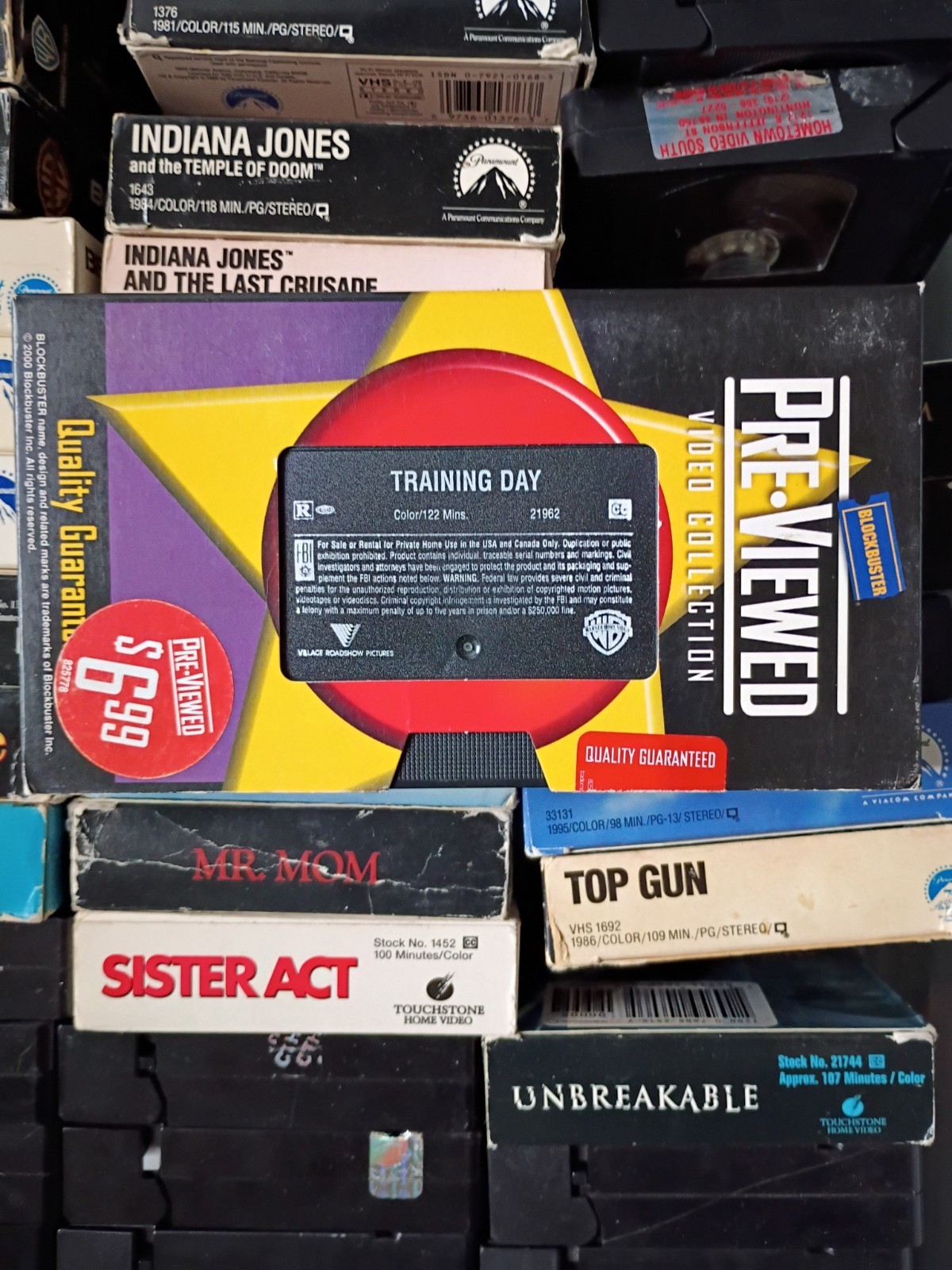 Warner Bros. Training Day Pre-Viewed VHS Tape NTSC Action & Adventure R