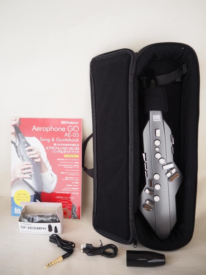 Roland Aerophone GO Aerophone GO AE-05+ Instruction Book
