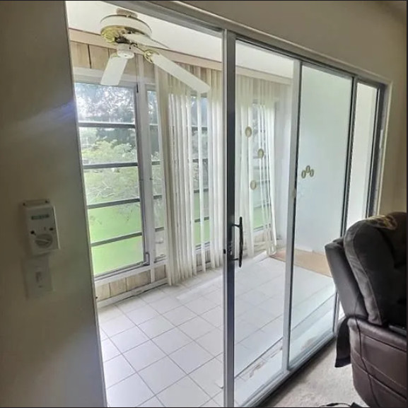 Condominium apartment for sale