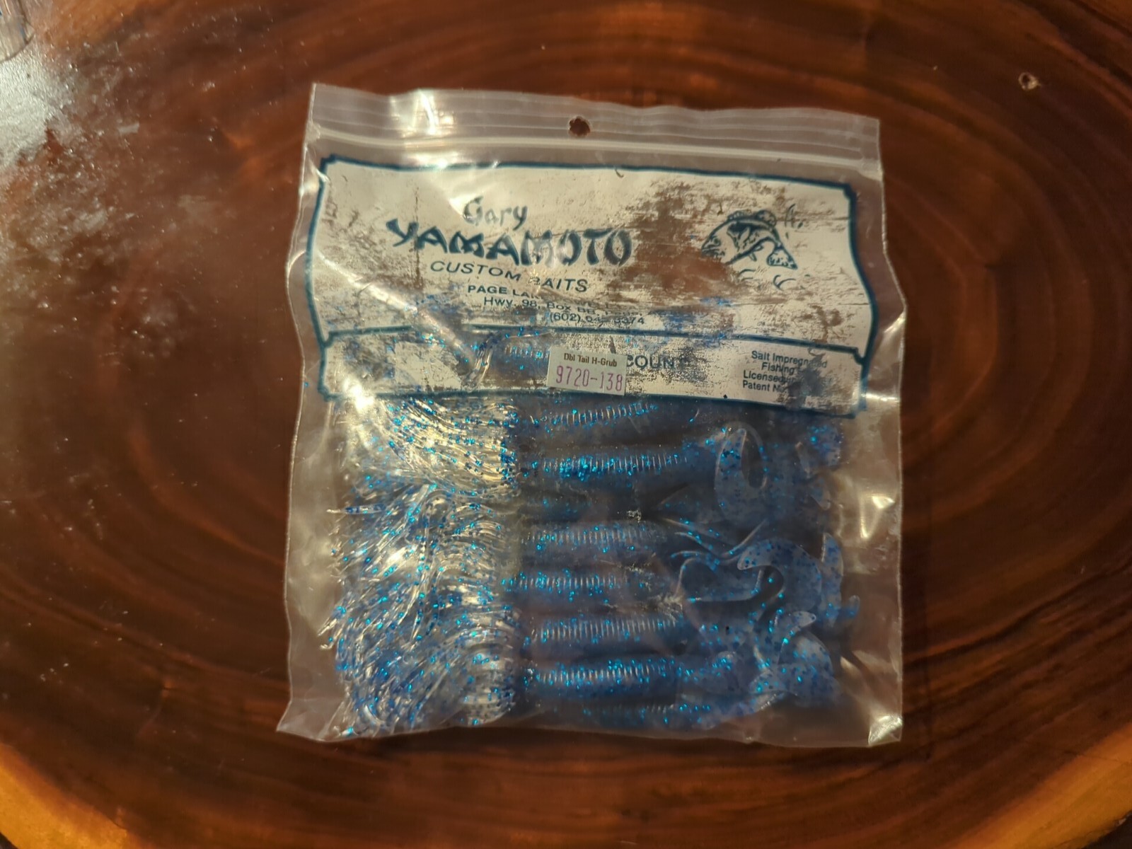 Hula Grubs Gary Yamamoto 9720-138  Double Tailed  20 pack