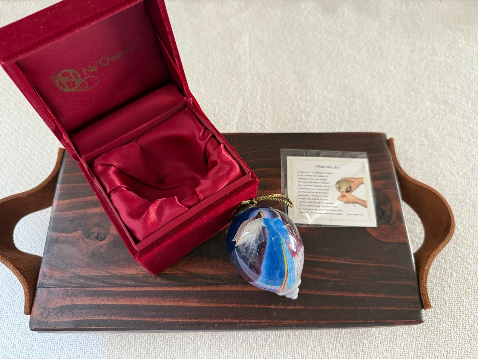 Ne' Qwa Art Glass Christmas Ornament  ANGEL Sara Summers 682 Reverse Painted