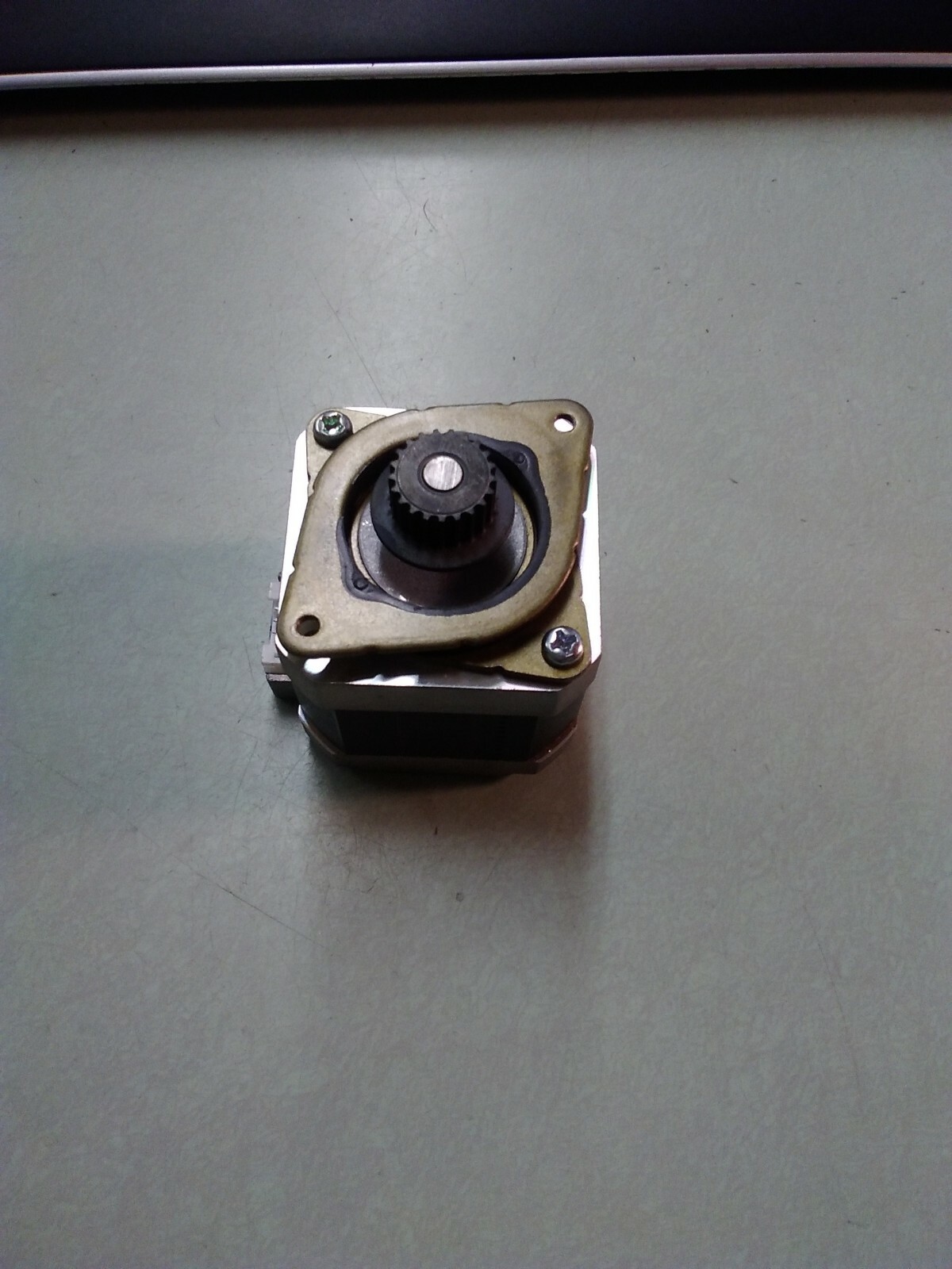 STP-43D2033 STEPPING MOTOR 