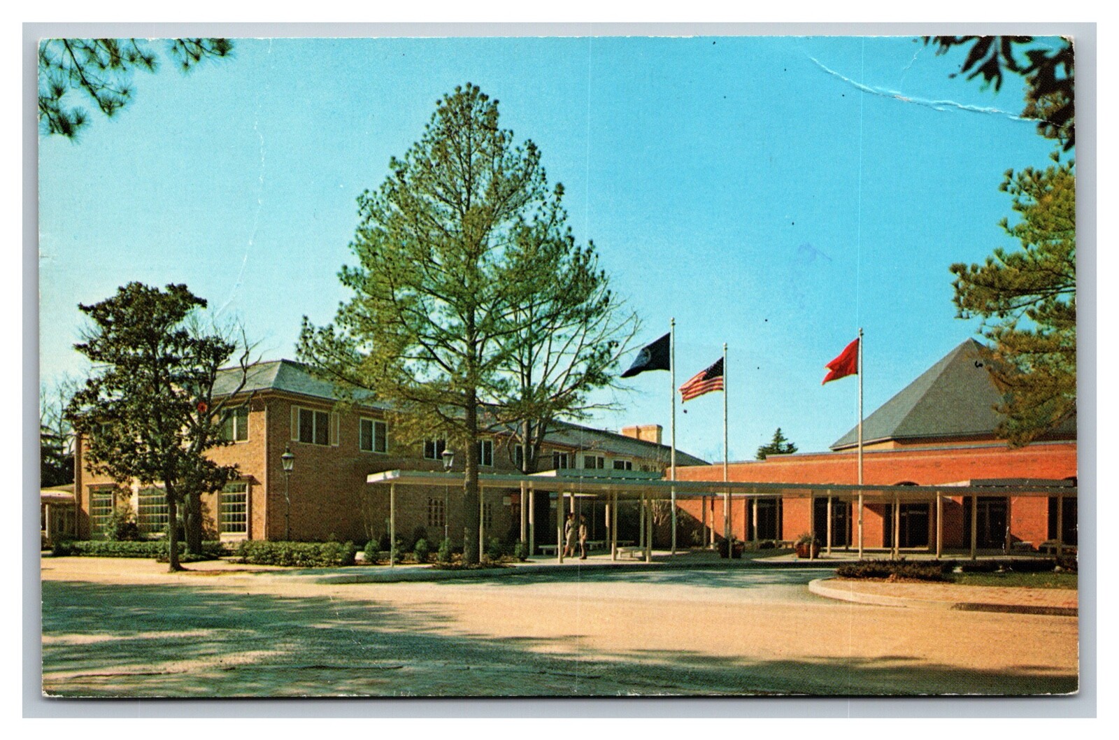 Williamsburg, VA Virginia, Williamsburg Lodge, Street View, Postcard Posted 1974