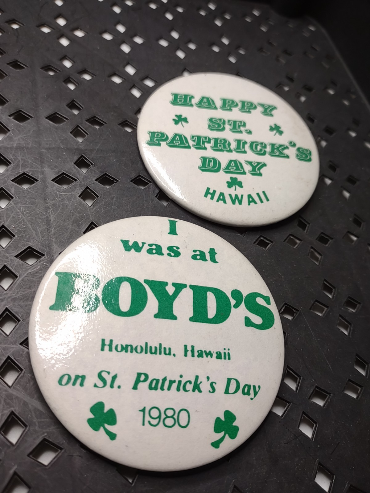 Lot Of 2 Vintage St Patrick's Day Hawaii Clover Pin Back Buttons