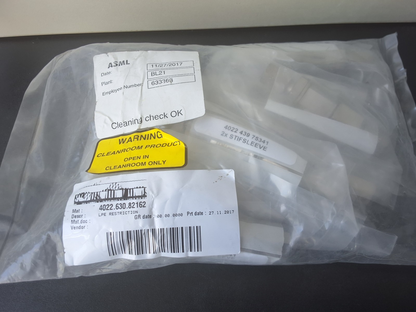 ASML 4022.630.82162 LPE Restriction 4022.439.75341 2x Stifsleeve lot of 10.