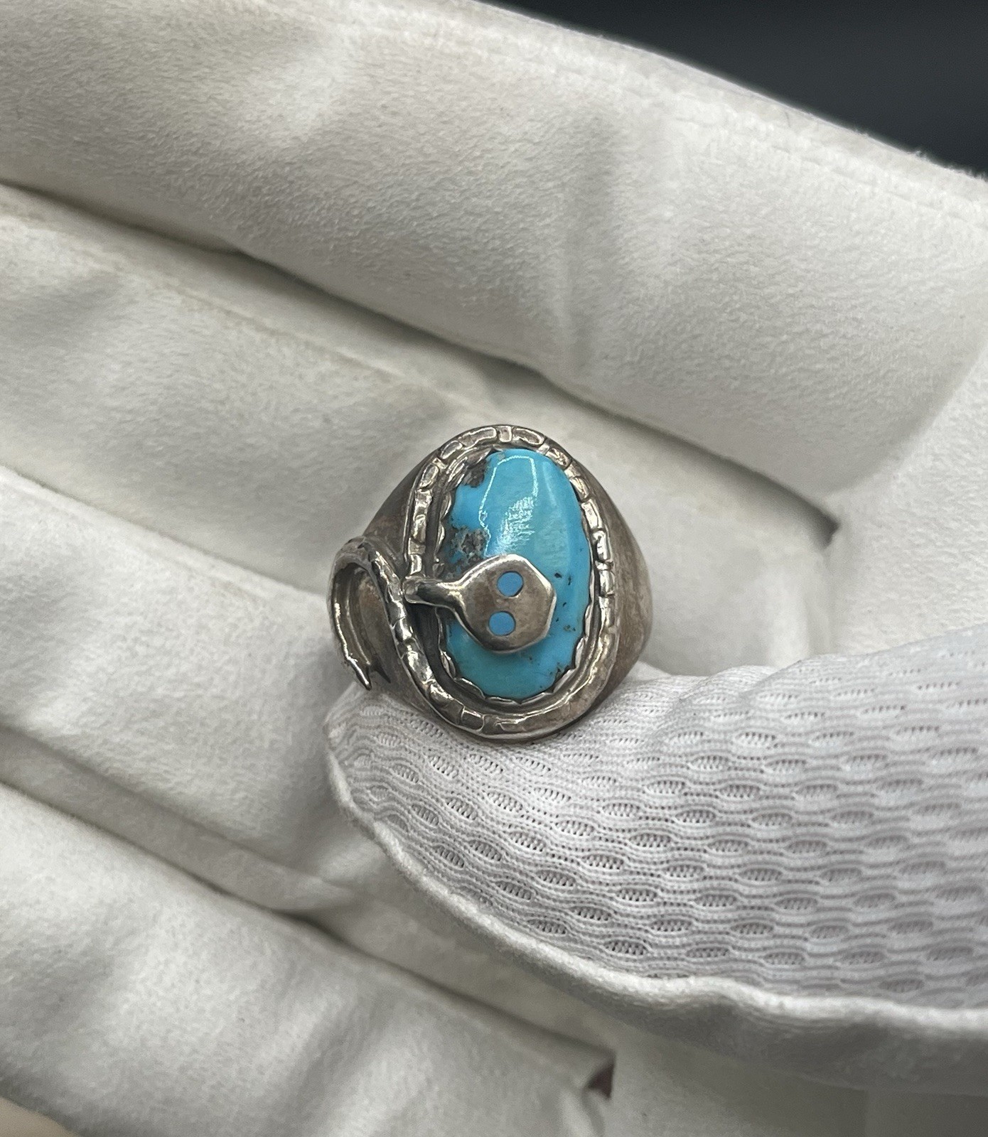 Effie C. Zuni Ring Sterling Silver And Turquoise Snake Design Size 10.5