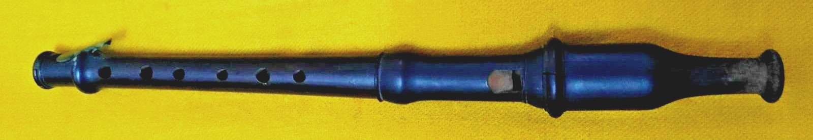 OLF FLUET  Soprano recorder wooden with one key 12'' long