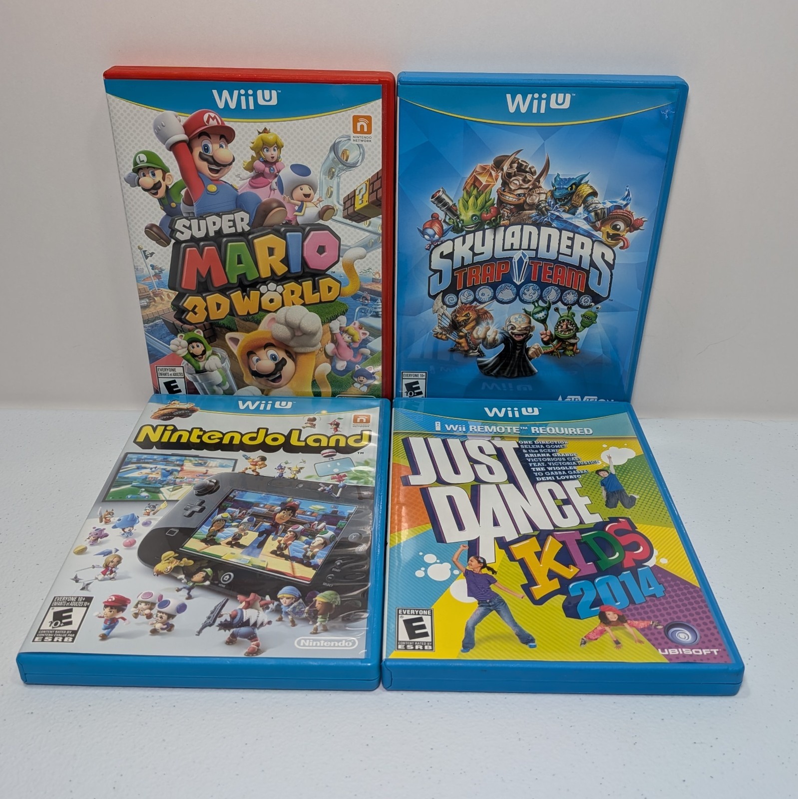 Nintendo Wii U Games Super Mario Skylanders Just Dance NintendoLand Lot of 4