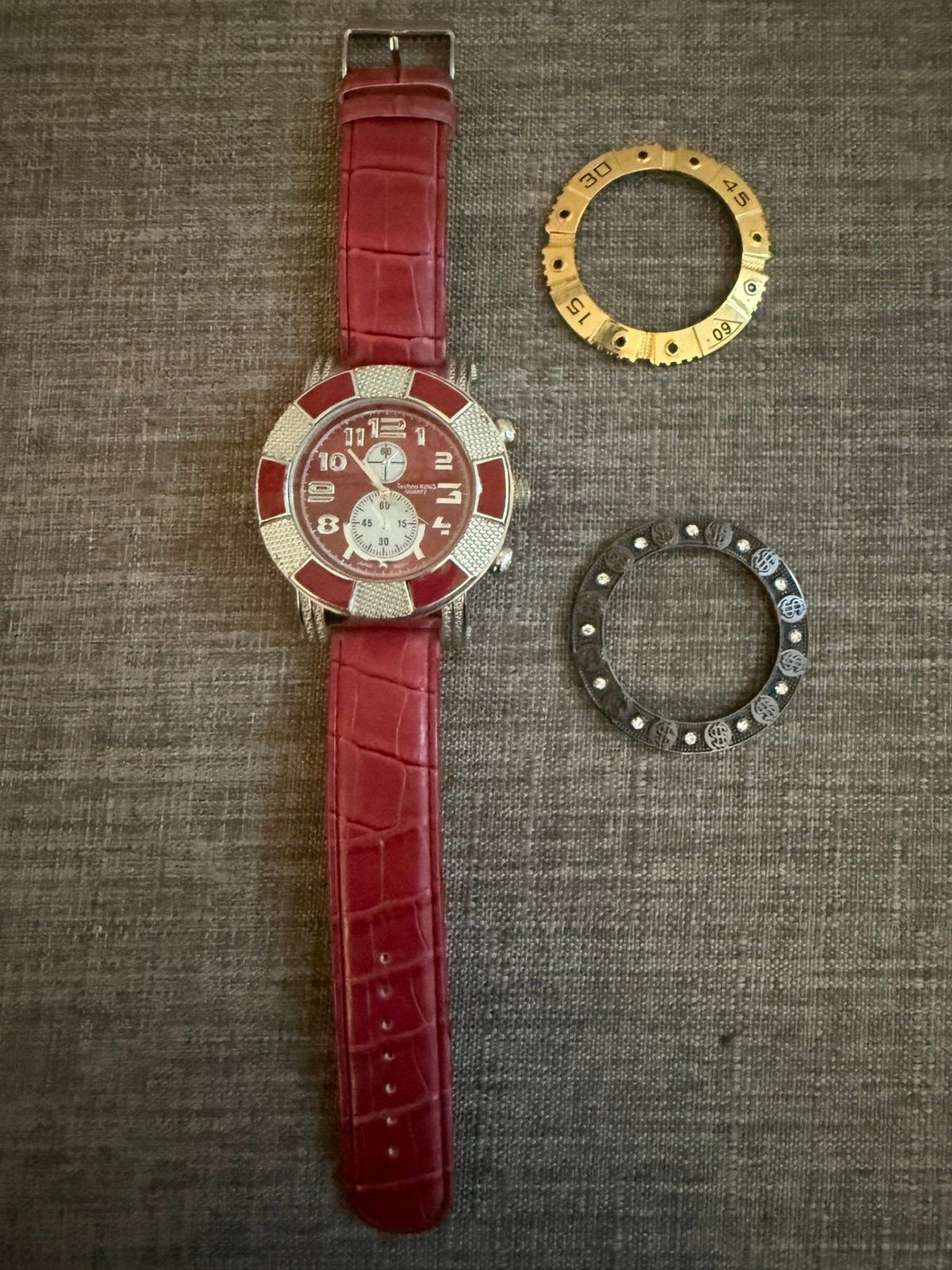 Men’s Techno King Bulky Watch w/interchangeable faces *Needs Battery*