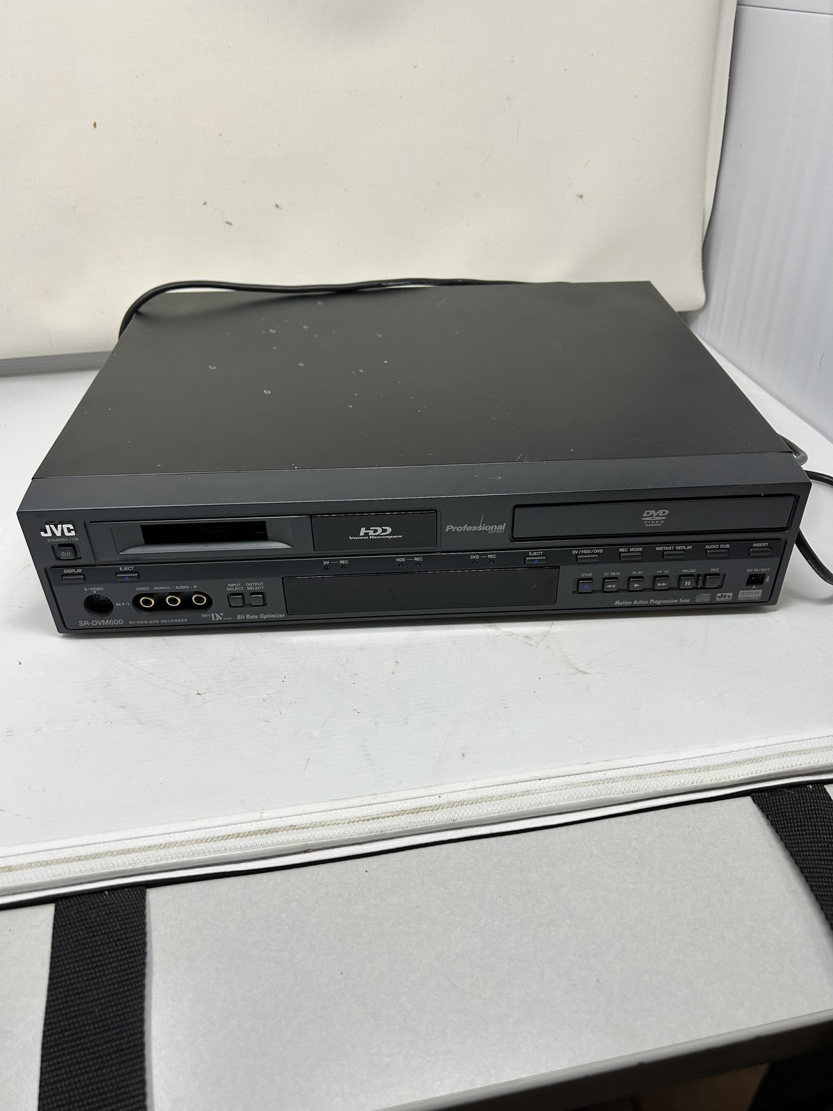 JVC SR-DVM600U DVM, CD player recorder