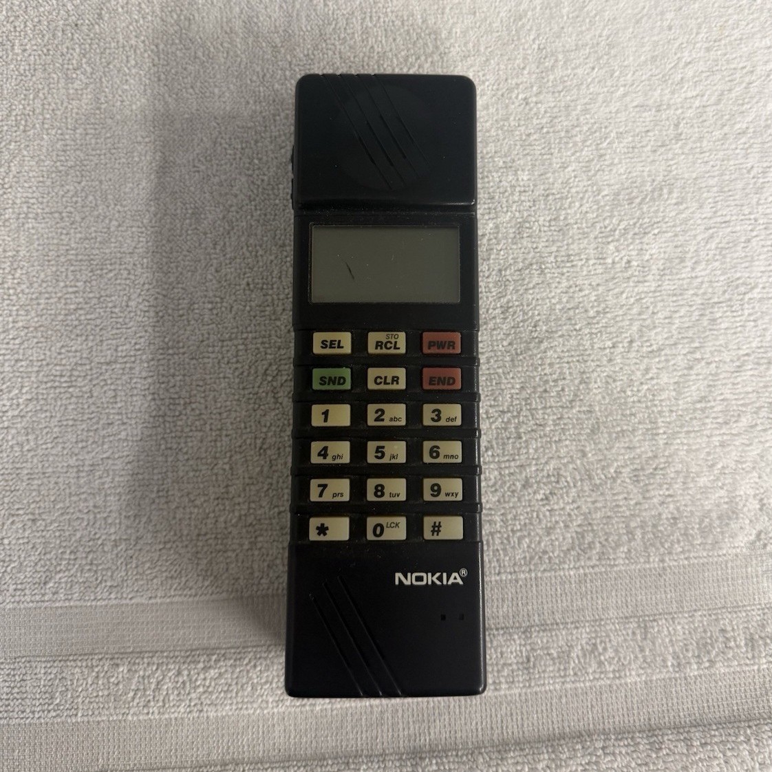 Nokia P4000 Vintage Cell Phone Black with Battery, Manual & Carrying Case