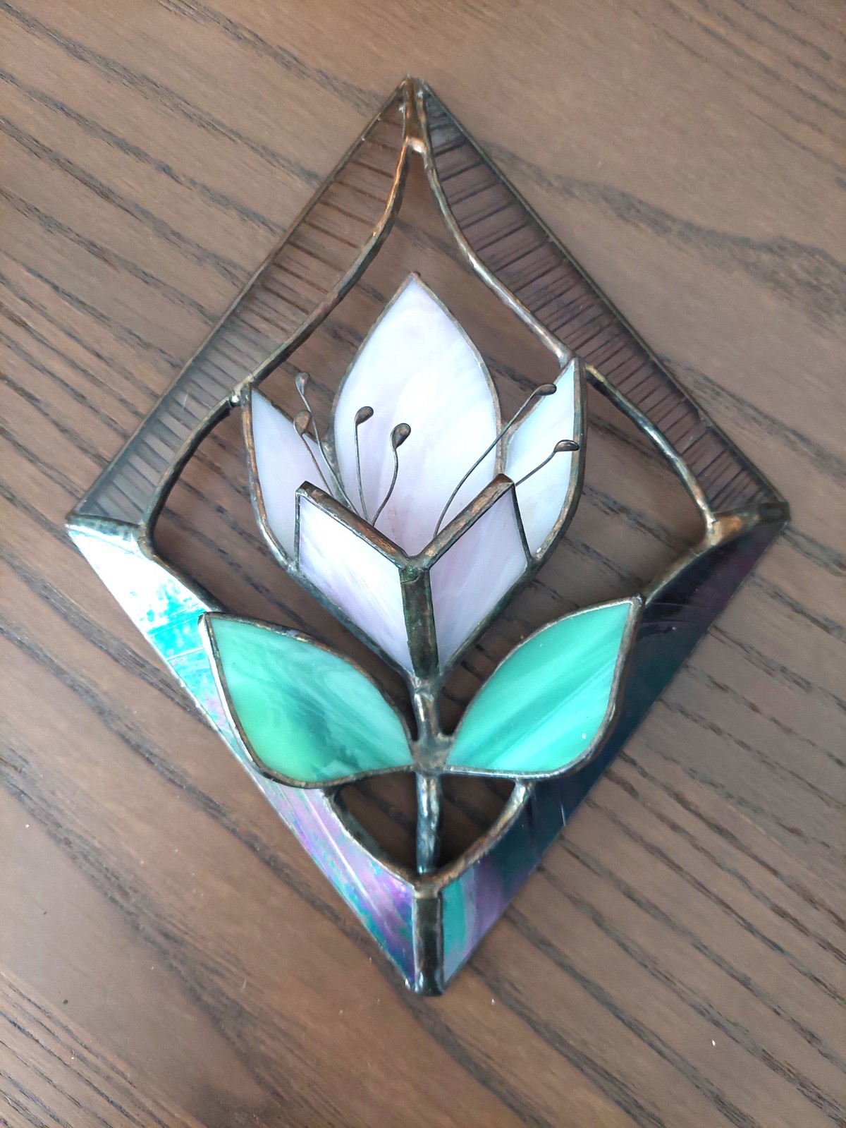 Vtg Stained glass pink lily 3D suncatcher, flower windows hanging decor 8”x6"