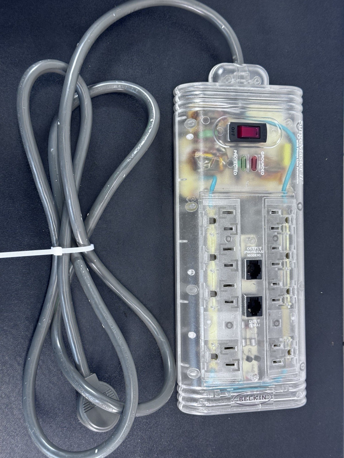 Rare Belkin 8 Outlet SurgeMaster II 2 Protector CLEAR Transparent F5C695TEL