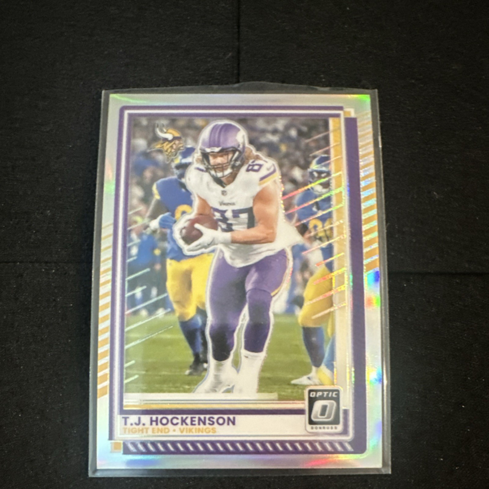 Panini Donruss Optic T.J. Hockenson Prizm #145 Minnesota Vikings 2025 Holo