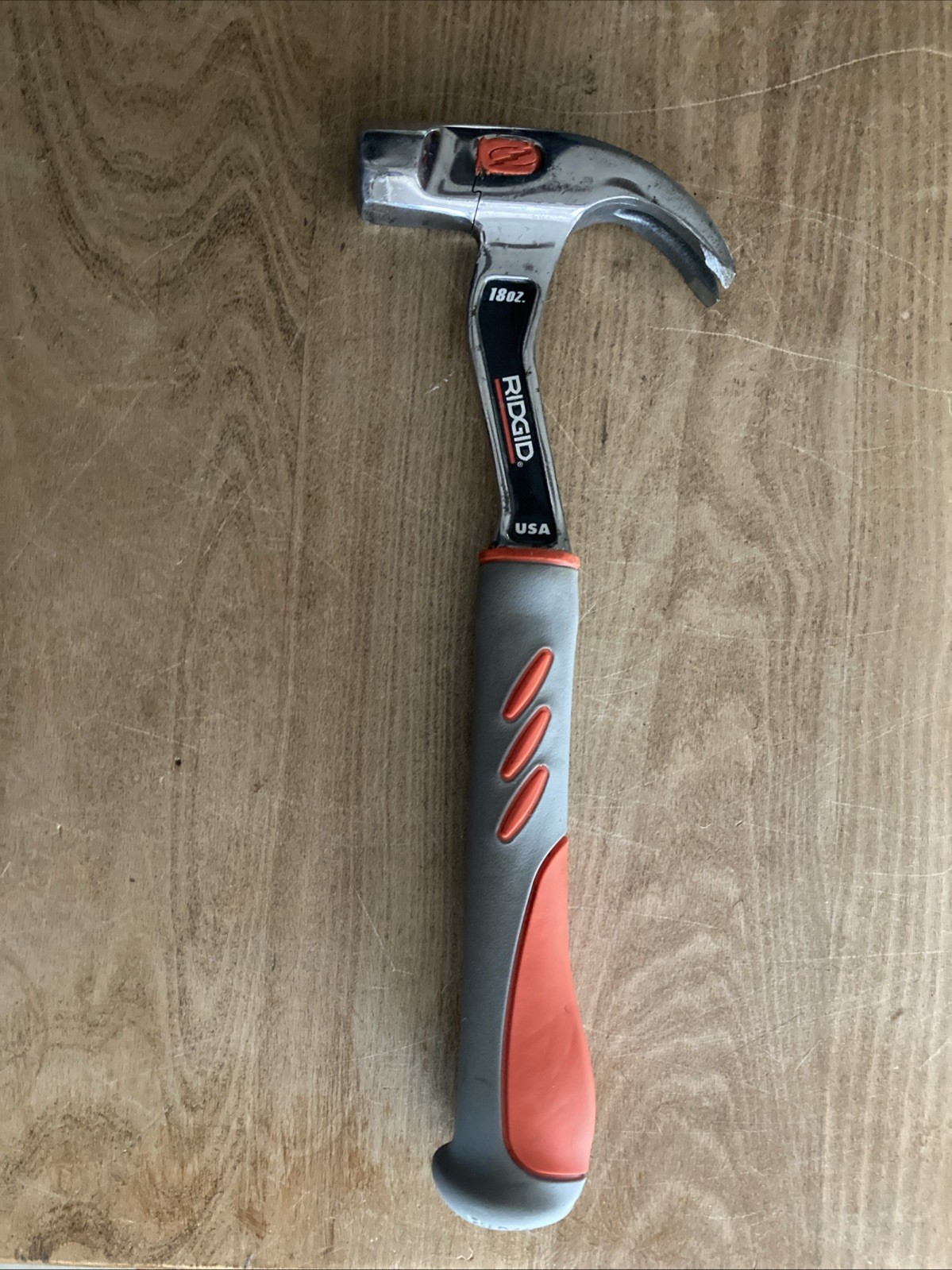 Ridgid 18oz. Right Handed Hammer 