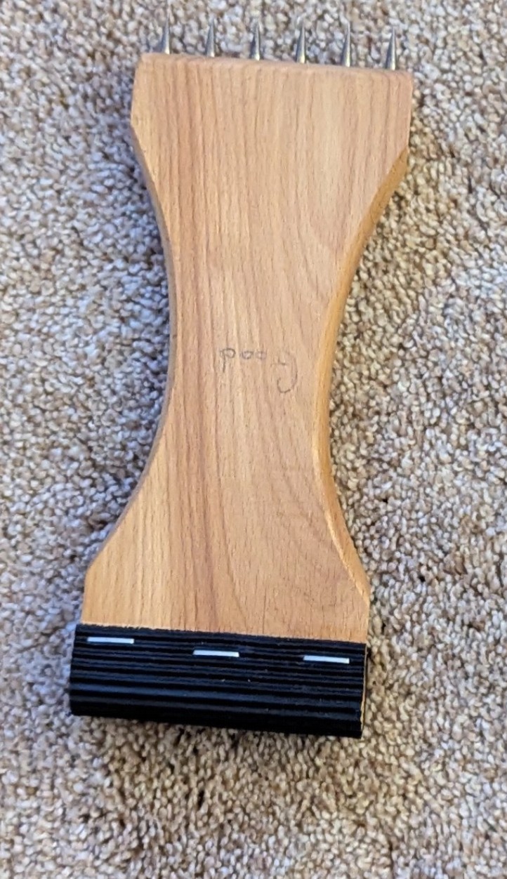 VINTAGE C.S. OSBORNE WEBBING STRETCHER TOOL  Great Condition