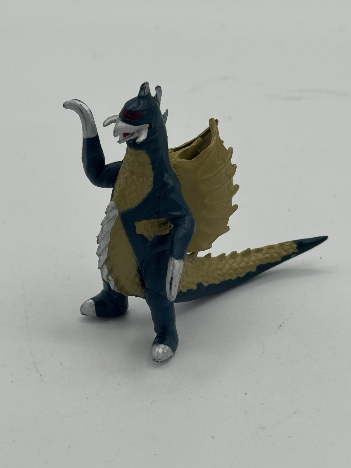 Godzilla Collection 3" Tall GIGAN Diorama Mini Figure