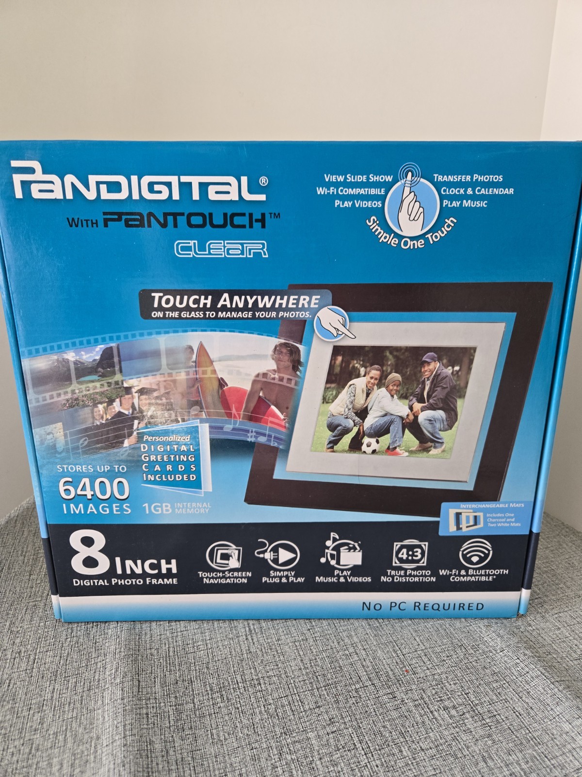 PANDIGITAL WITH PANTOUCH CLEAR 8 INCH DIGITAL PHOTO FRAME W Remote, New Open Box