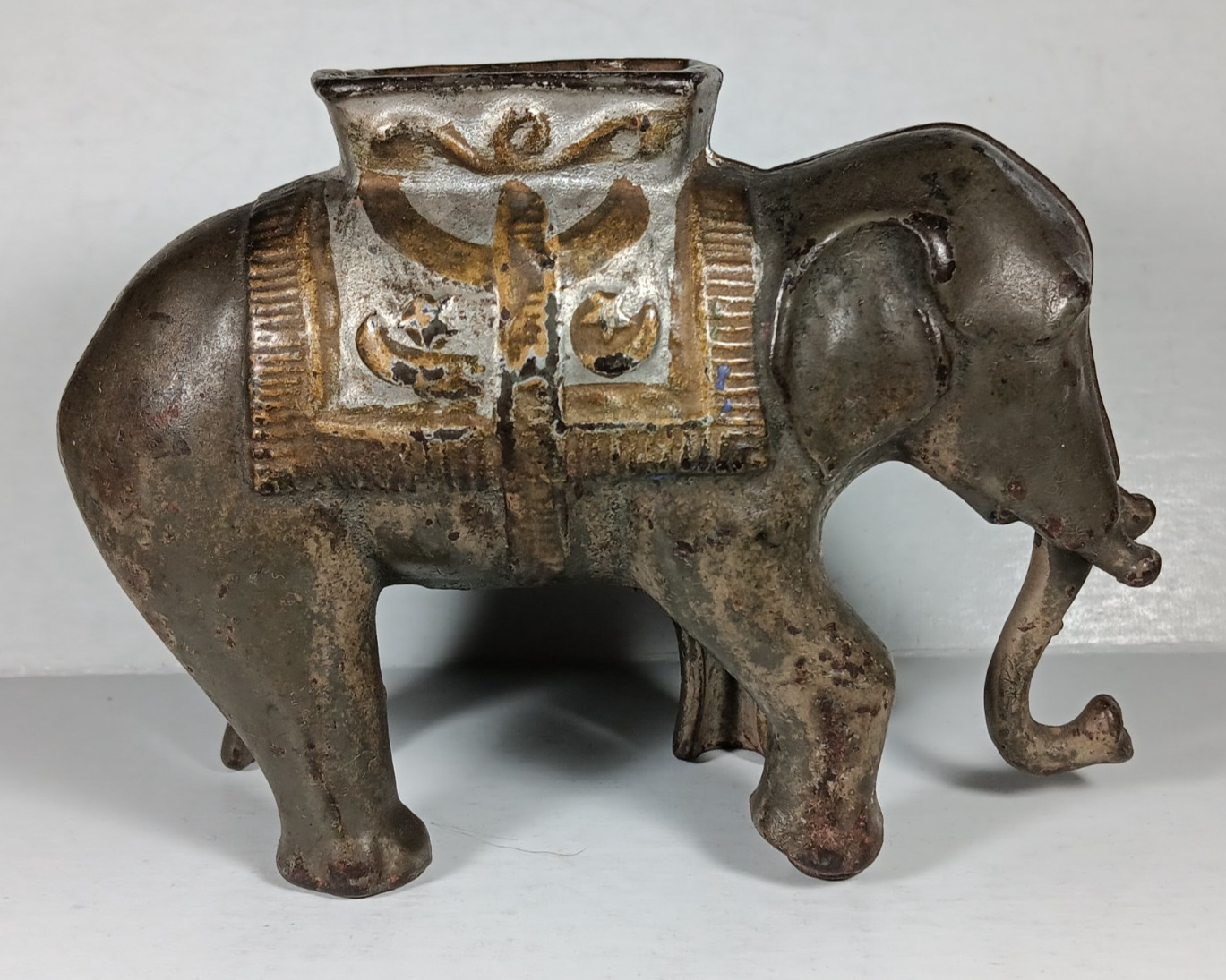 A. C. Williams Antique Cast Iron Bank Elephant w/Moveable Trunk, Nice Orig Paint