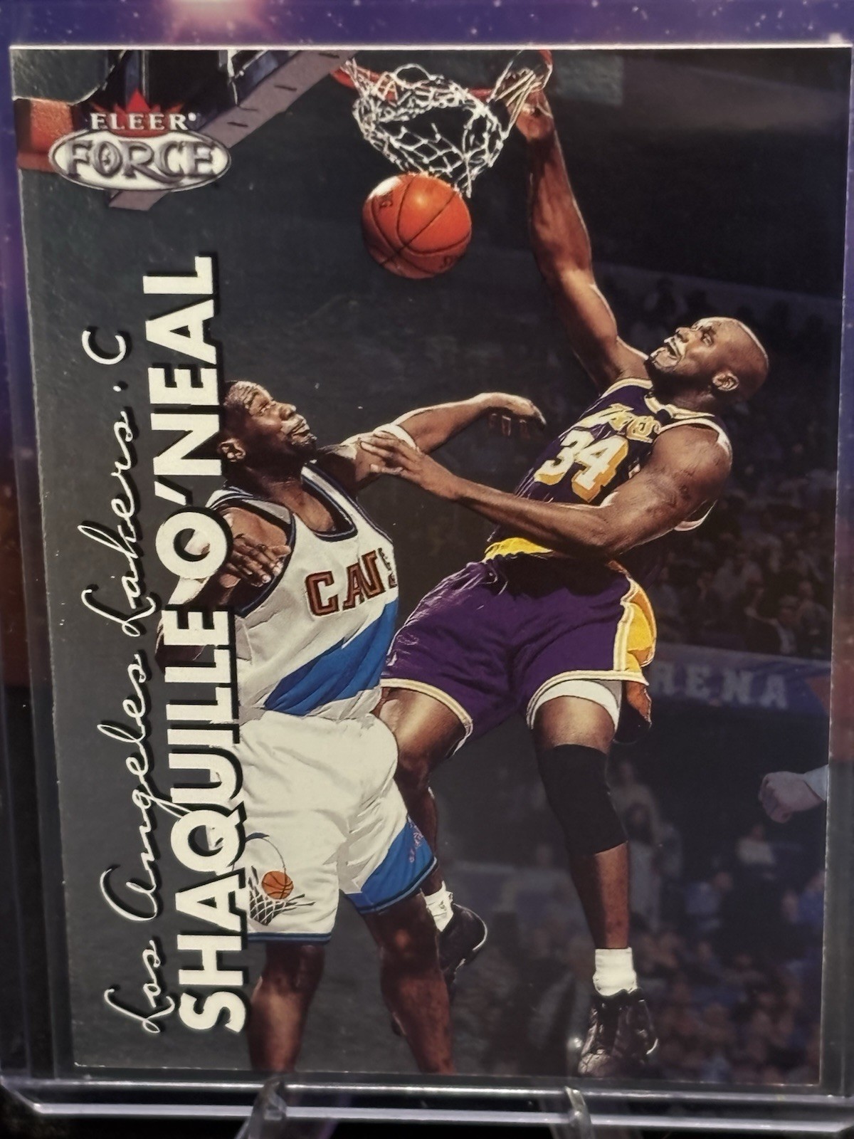 1999-00 Fleer Force Shaquille O'Neal #51 Los Angeles Lakers Basketball Card