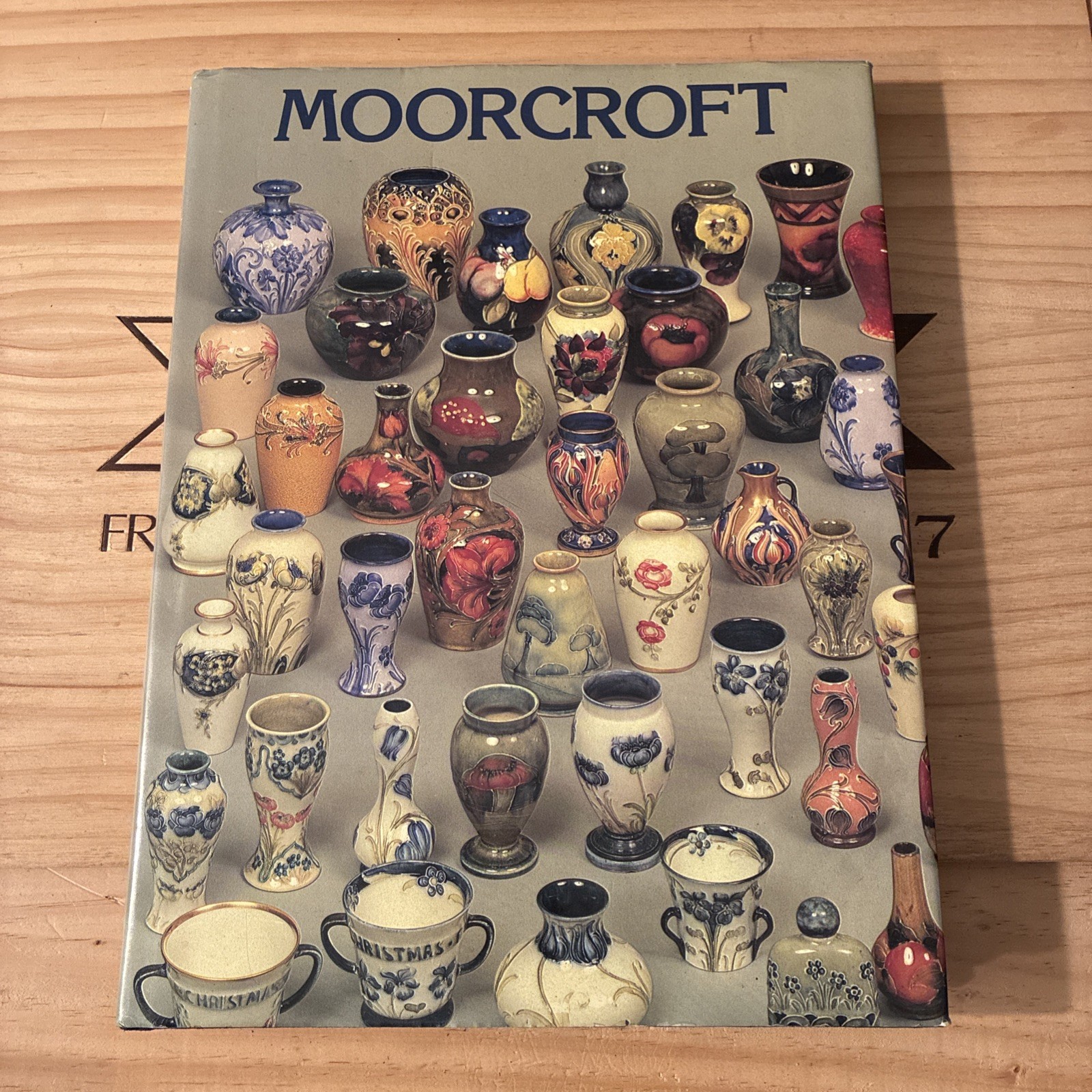 Vintage Moorcroft Pottery English Coffee Table Book by Paul Atterbury HC DJ EUC