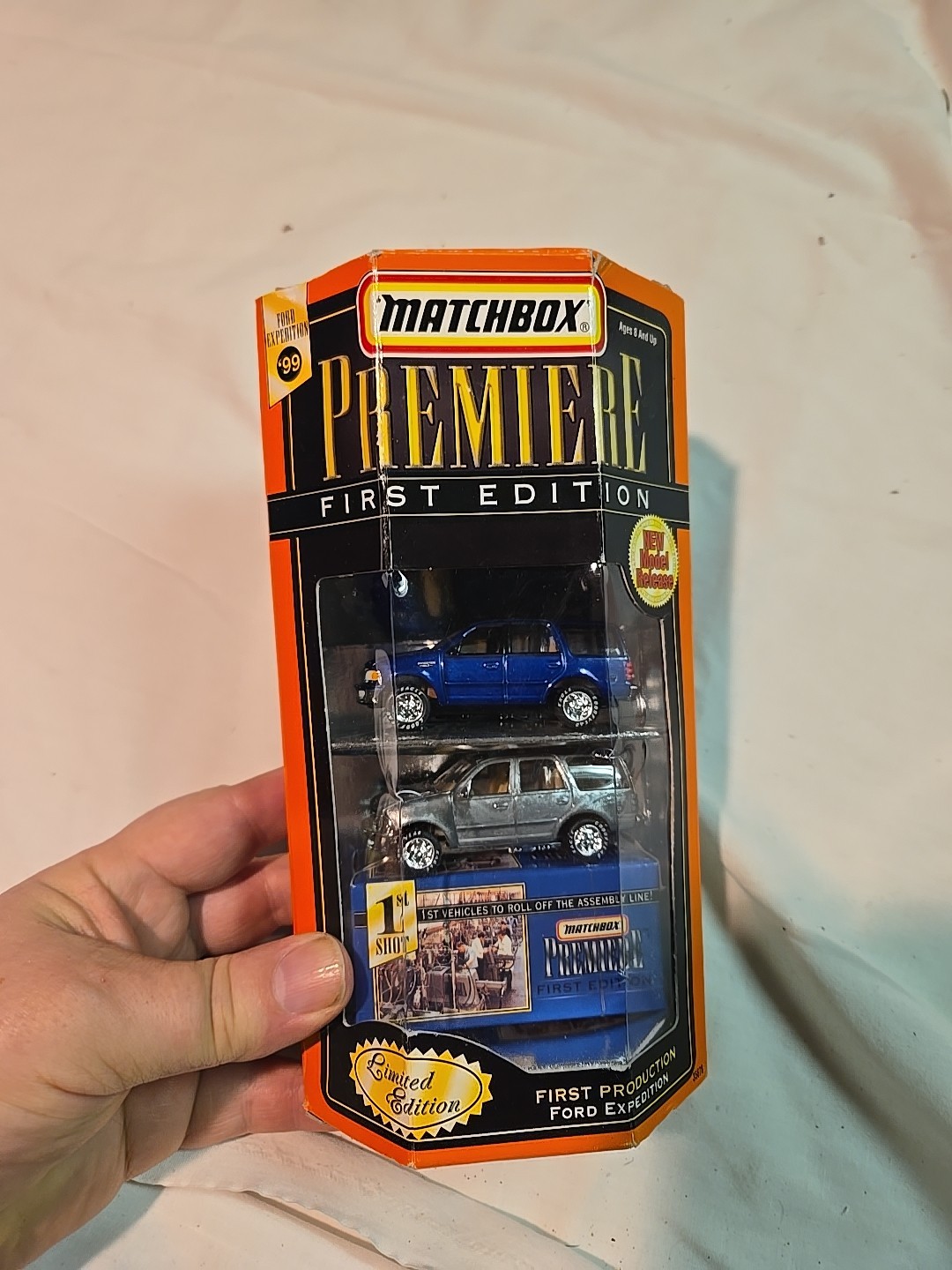 Matchbox Premier First Edition 2-Pack Ford Expedition Mint In Box 1998