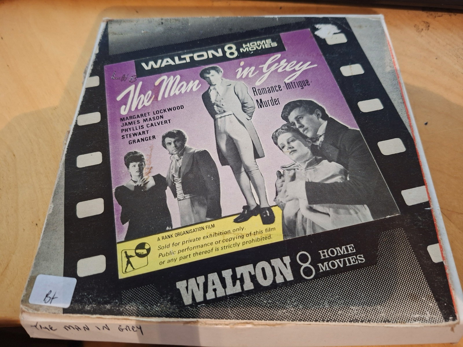 THE MAN IN GREY 1943 SUPER 8 B/W SOUND 400FT CINE 8MM FILM