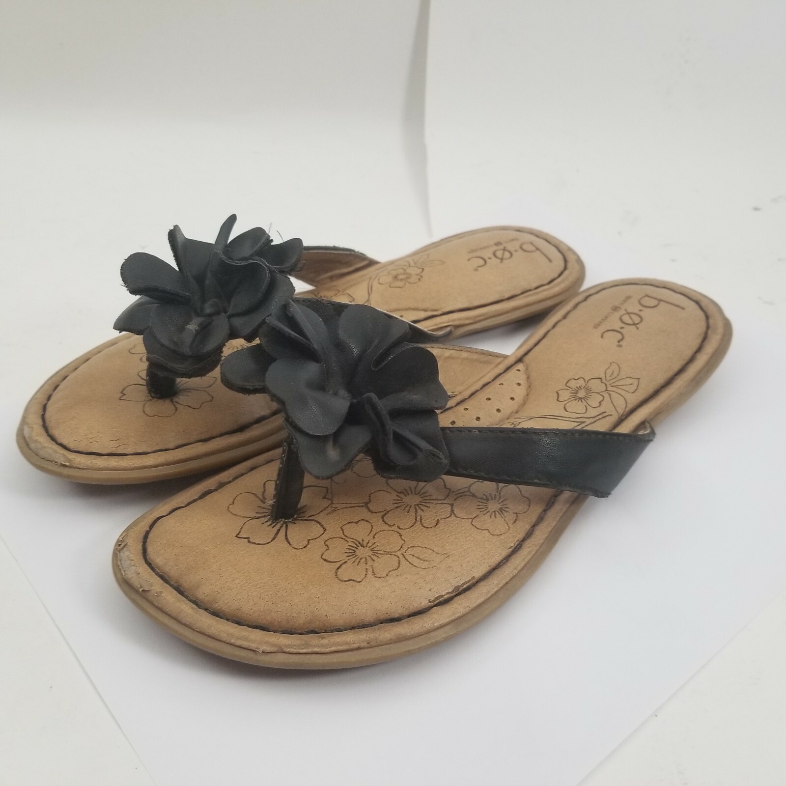Girls Black Flower Design Born BOC Sandals Summer Shoes Flip Flops Size 4 