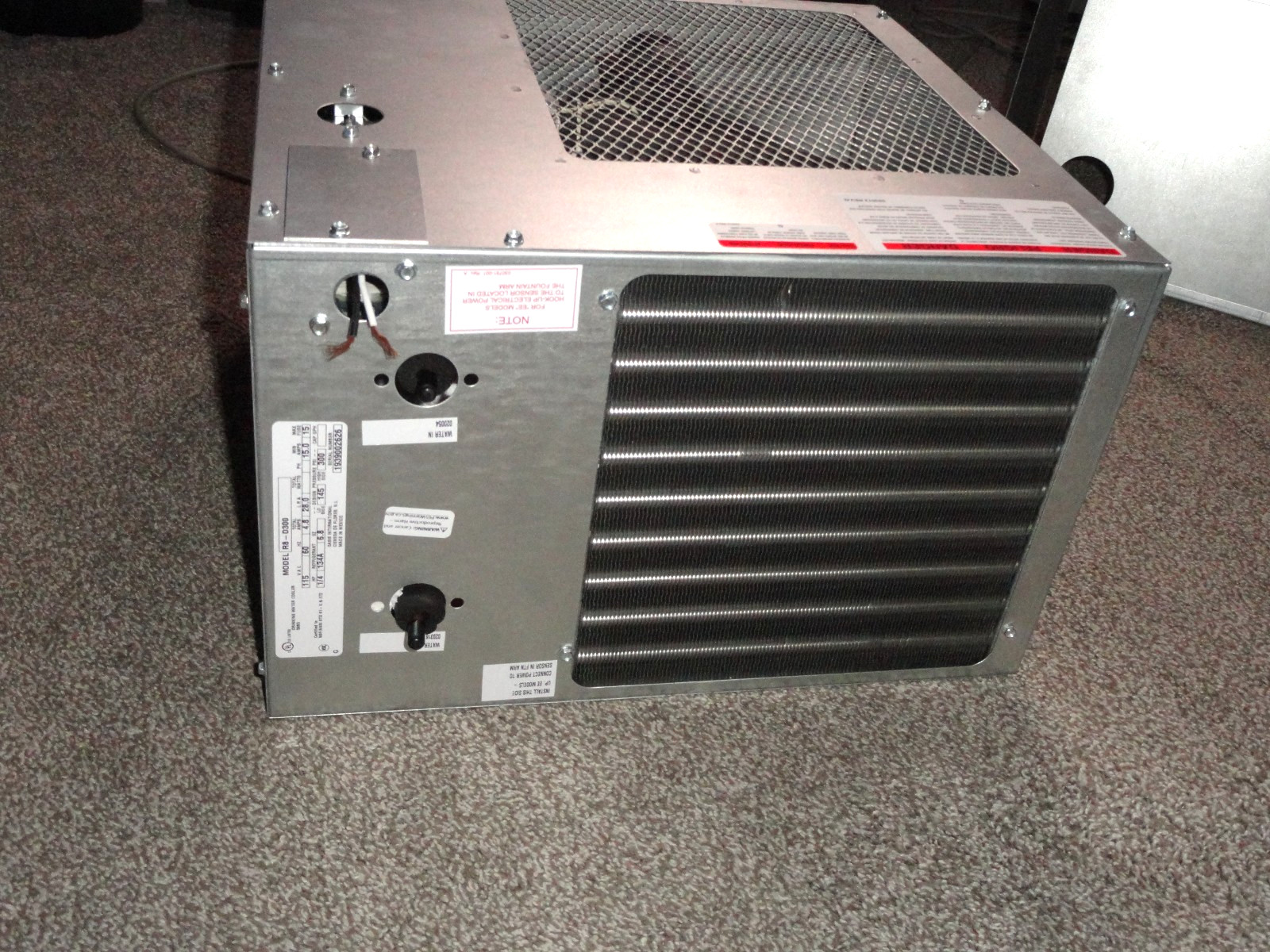 Oasis R8 Remote Water Chiller | 8 GPH High-Efficiency Refrigeration | 115V