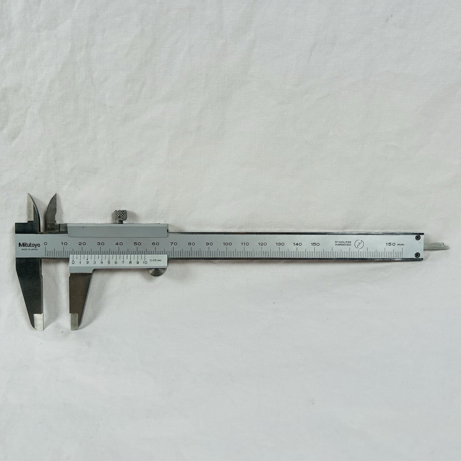 Mitutoyo Vernier Caliper 150mm 0.05mm Stainless Architech Drafting Measuring JPN