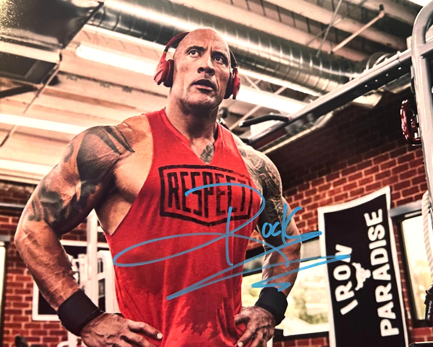 Dwayne "THE ROCK" Johnson Signed 8x10" (WWE Champ) Authentic Autograph w/COA
