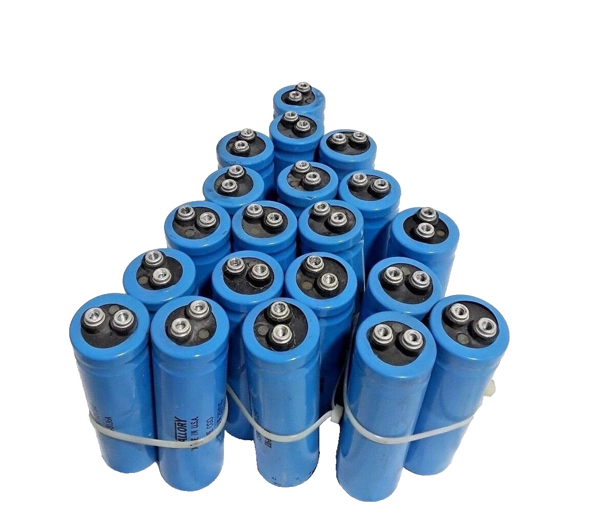 Mallory CGO 27000UF 20 VDC POS+85C Max Surge 22VDC 059-20040-164 LOT OF-20.