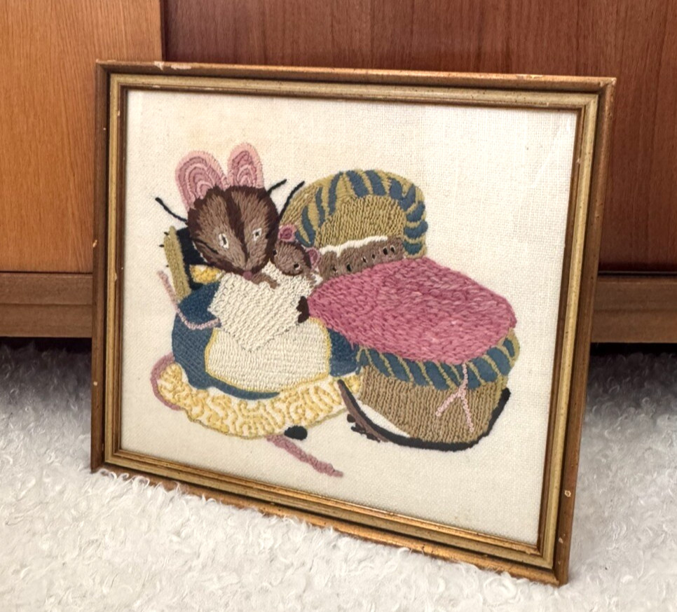 Vintage 1972 ERICA WILSON Beatrix Potter HUNCA MUNCA Crewel EMBROIDERY Finished