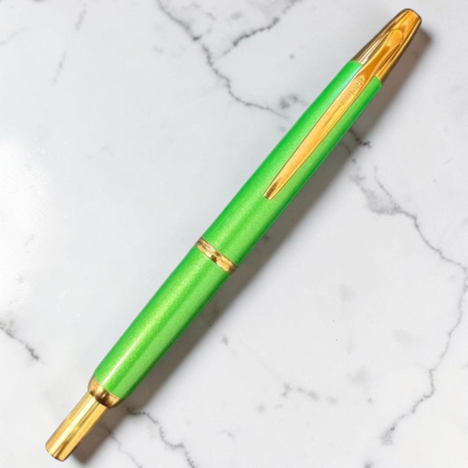 Pilot Capless Decimo Peridot Green 18K Fountain Pen F Nib