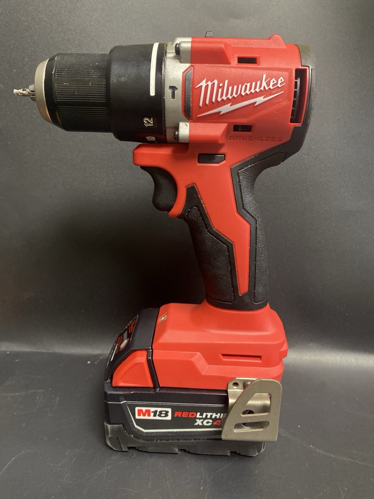 Milwaukee 3602-20 M18 18V 1/2" Hammer Drill/Driver 4.0Ah XC Battery Pack