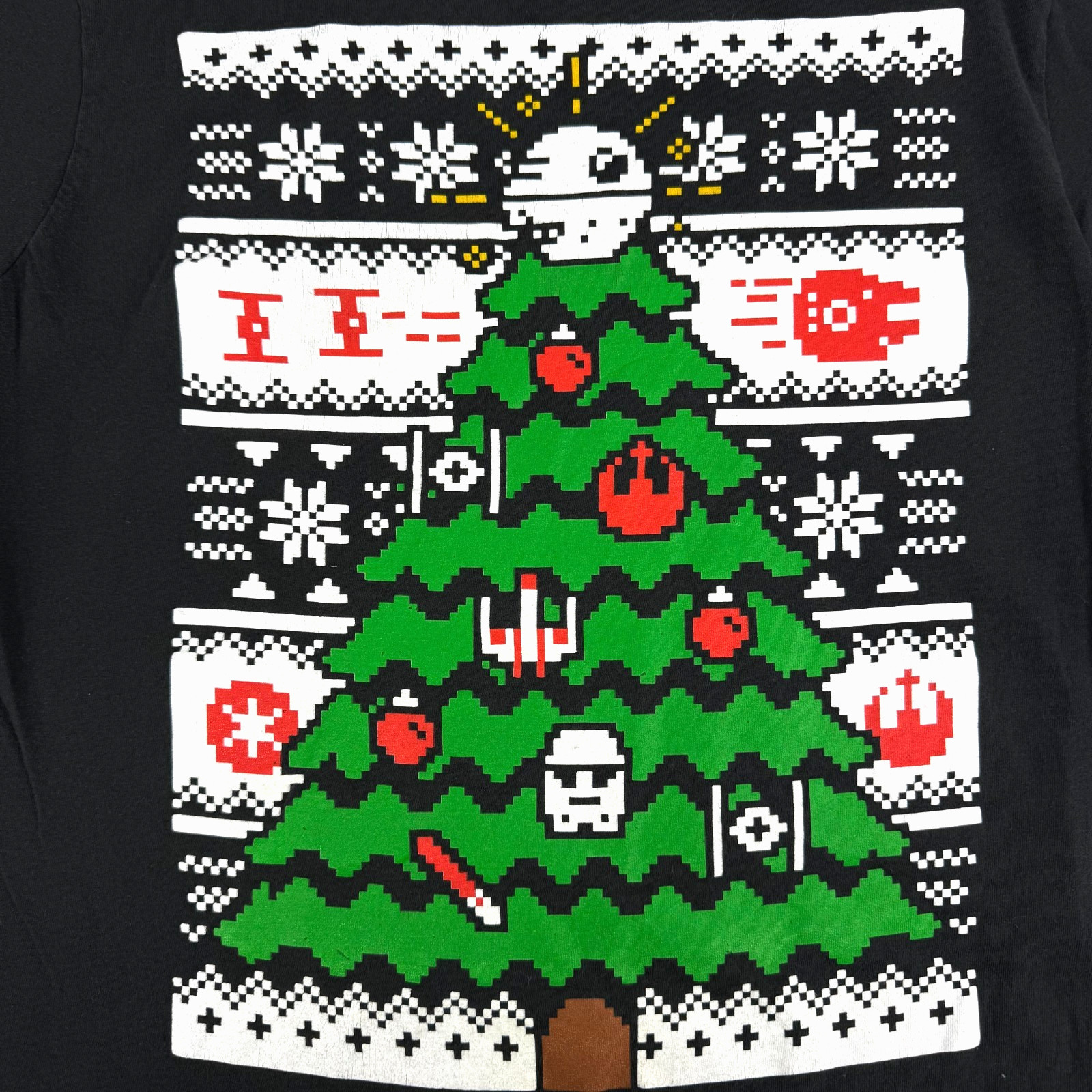 Star Wars T Shirt Star Wars 8-Bit Christmas Tree Graphic Tagless Adult Size MED
