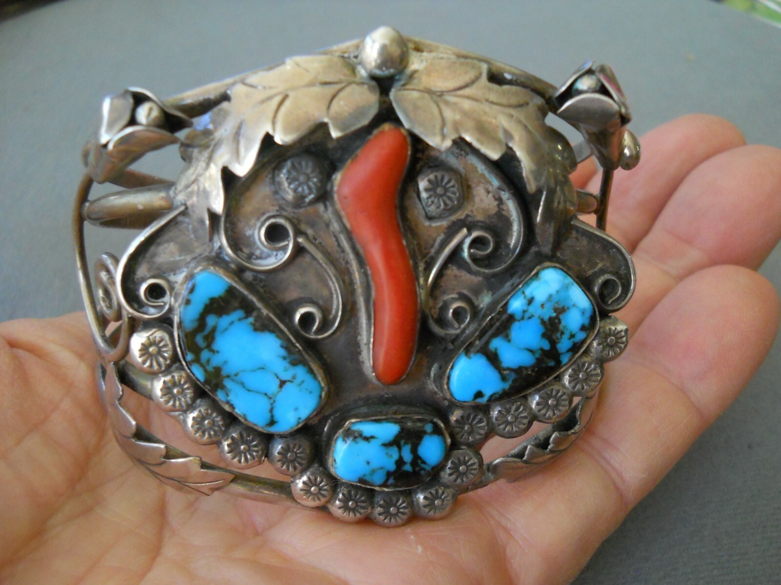 Native American Navajo Bisbee Blue Turquoise Coral Sterling Silver Cuff Bracelet