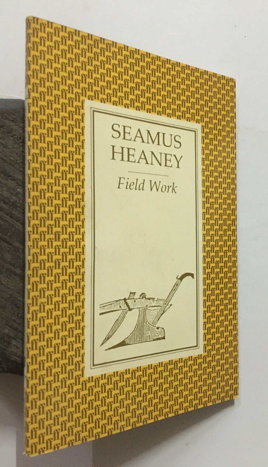Heaney, Seamus: Field Work. Faber. 1979. London. 64p