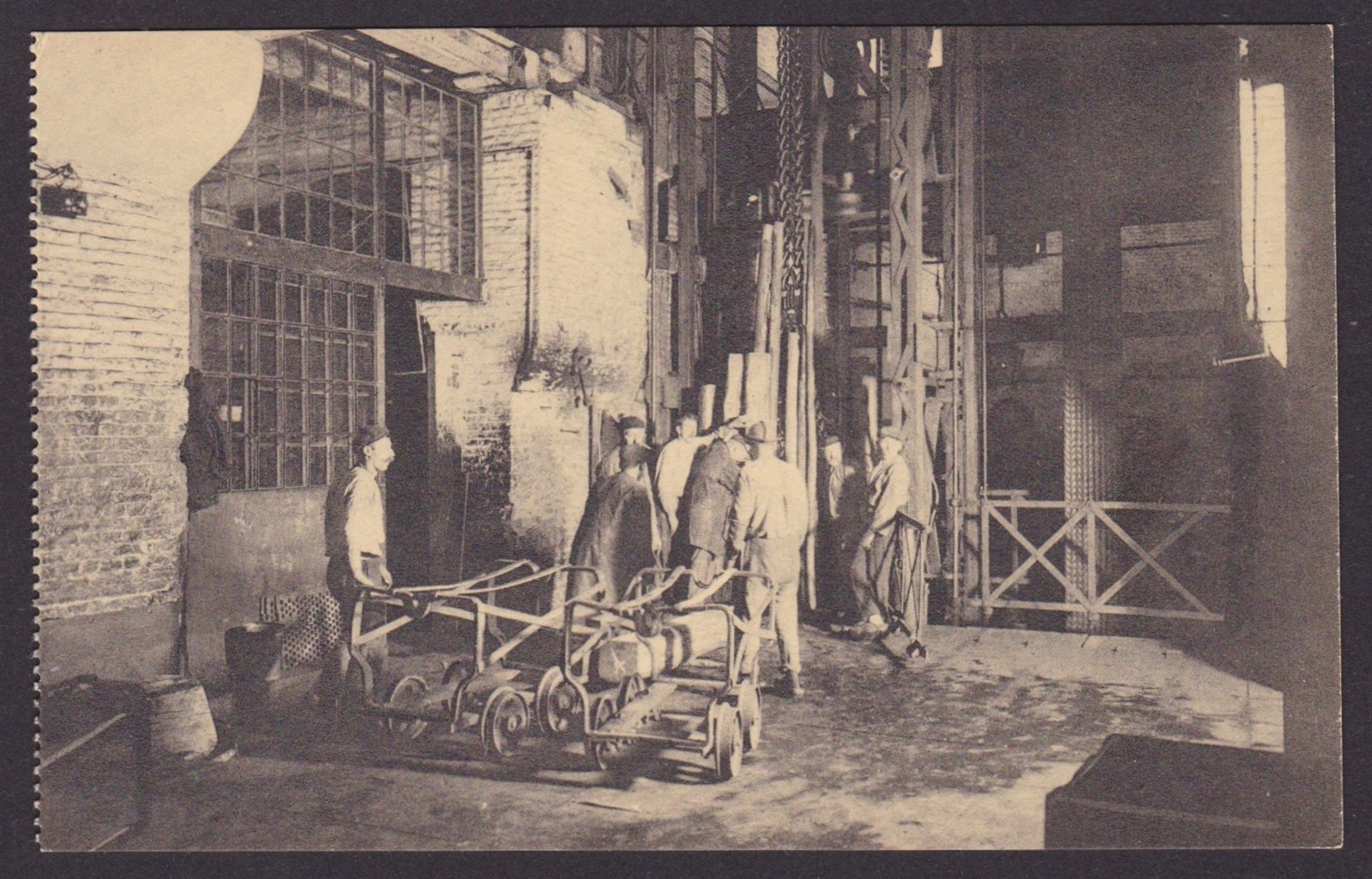 BELGIUM, Vintage postcard, Le Charbonnage (Coaling)
