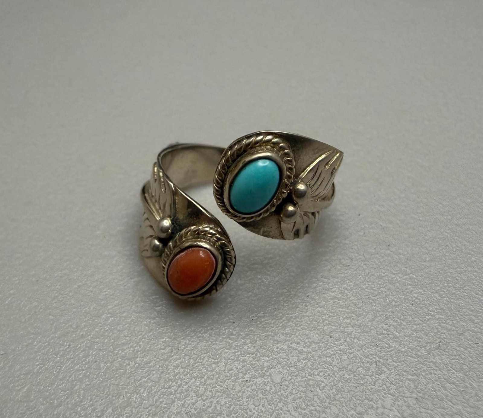 Southwest Style Sterling Silver Turquoise & Coral Feather Wrap Ring Size 8