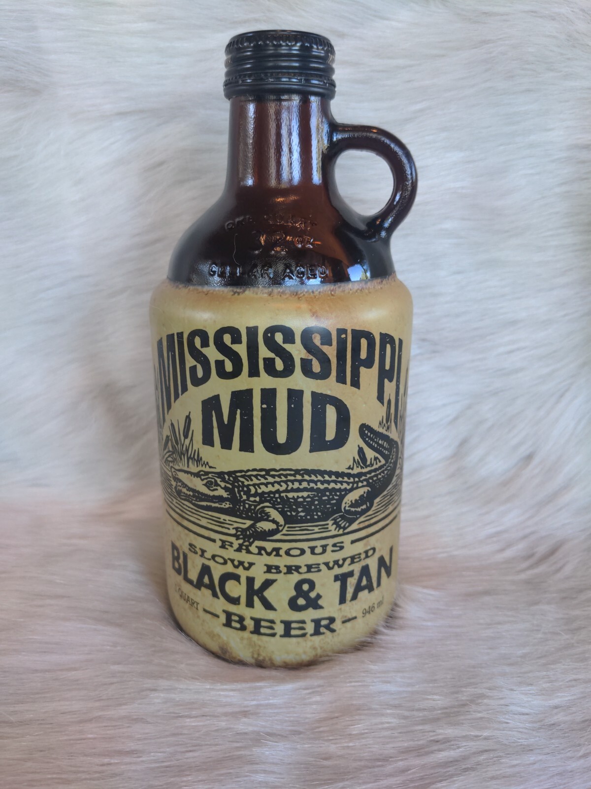 Mississippi Mud Black & Tan Beer Empty Bottle 1 Quart / 946ml / 32oz Vintage