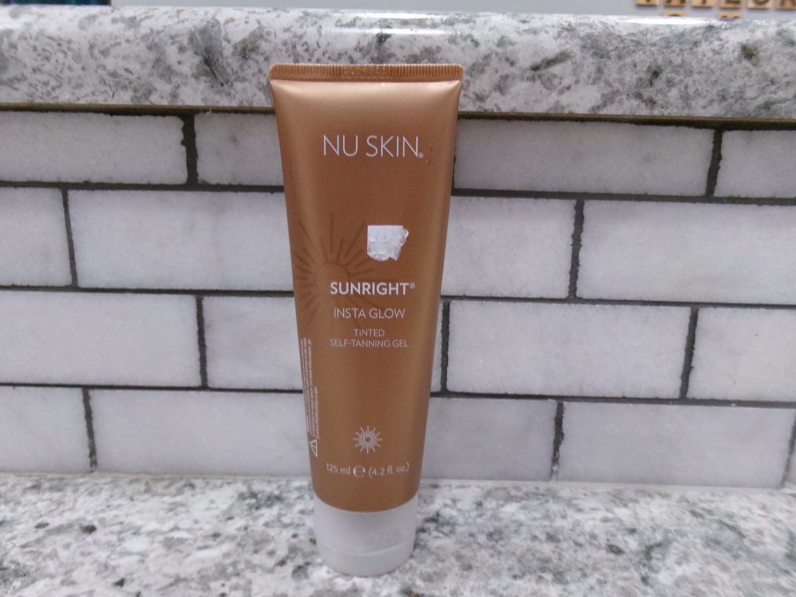 Nu Skin Sunright Insta Glow Tinted Self-Tanning Gel,  4.2 oz, **NEVER USED**