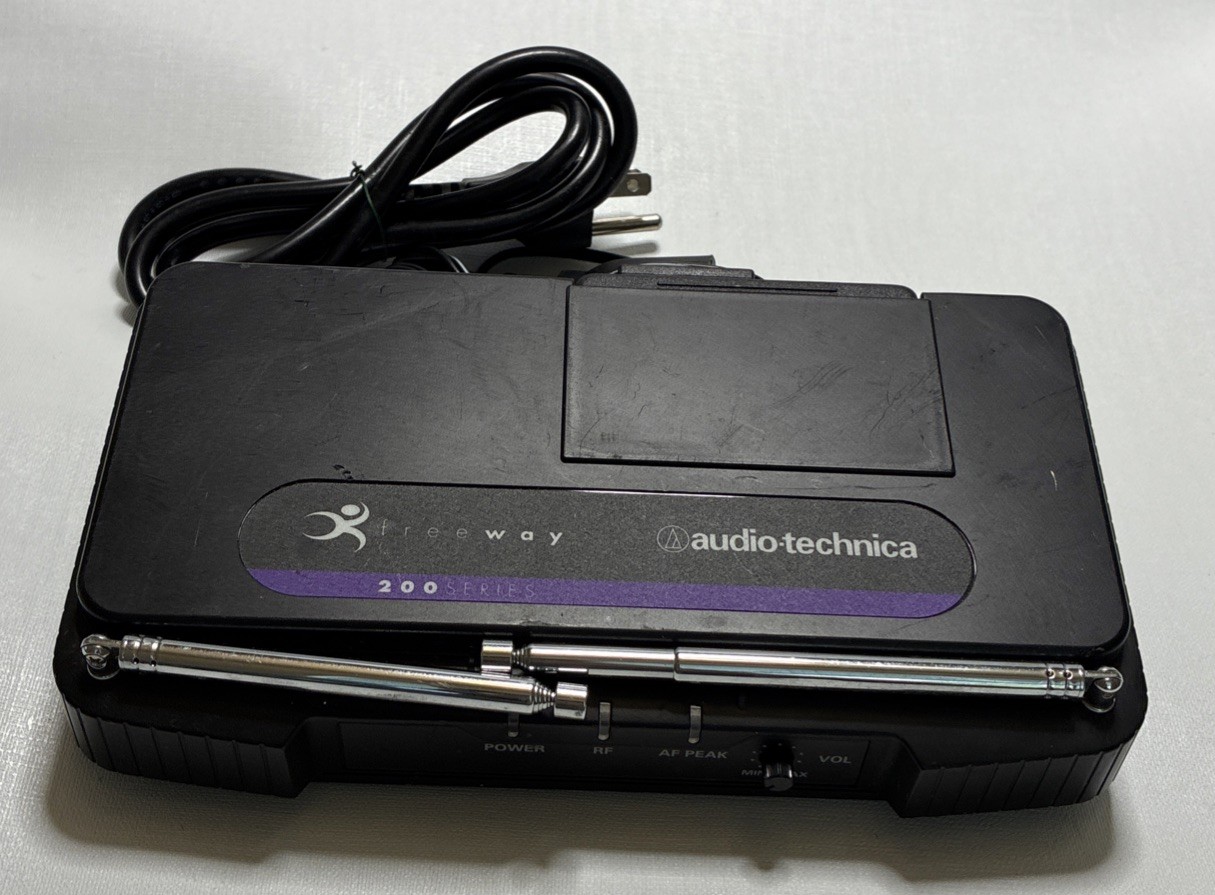 Audio-Technica Freeway 200 Series Receiver ATW-R200 With Audio Technica