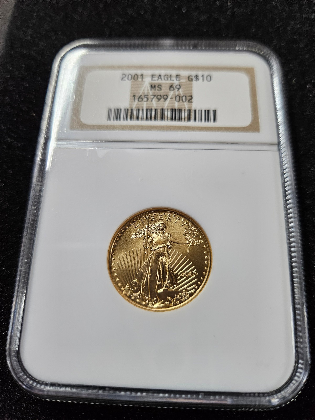 🌟 2001 $10 1/4 oz American Gold Eagle Coin NGC MS69 Scarce Vintage Date