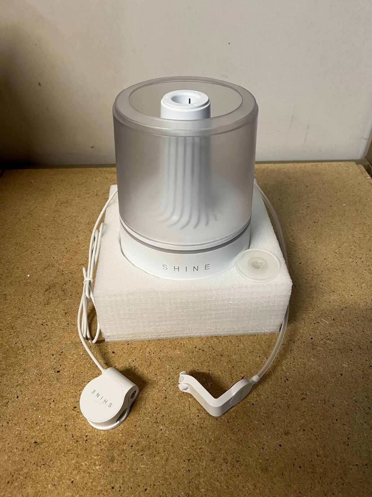 Shine BA-01 Bathroom Assistant Includes 3 Cleaning Pods New, Open Box