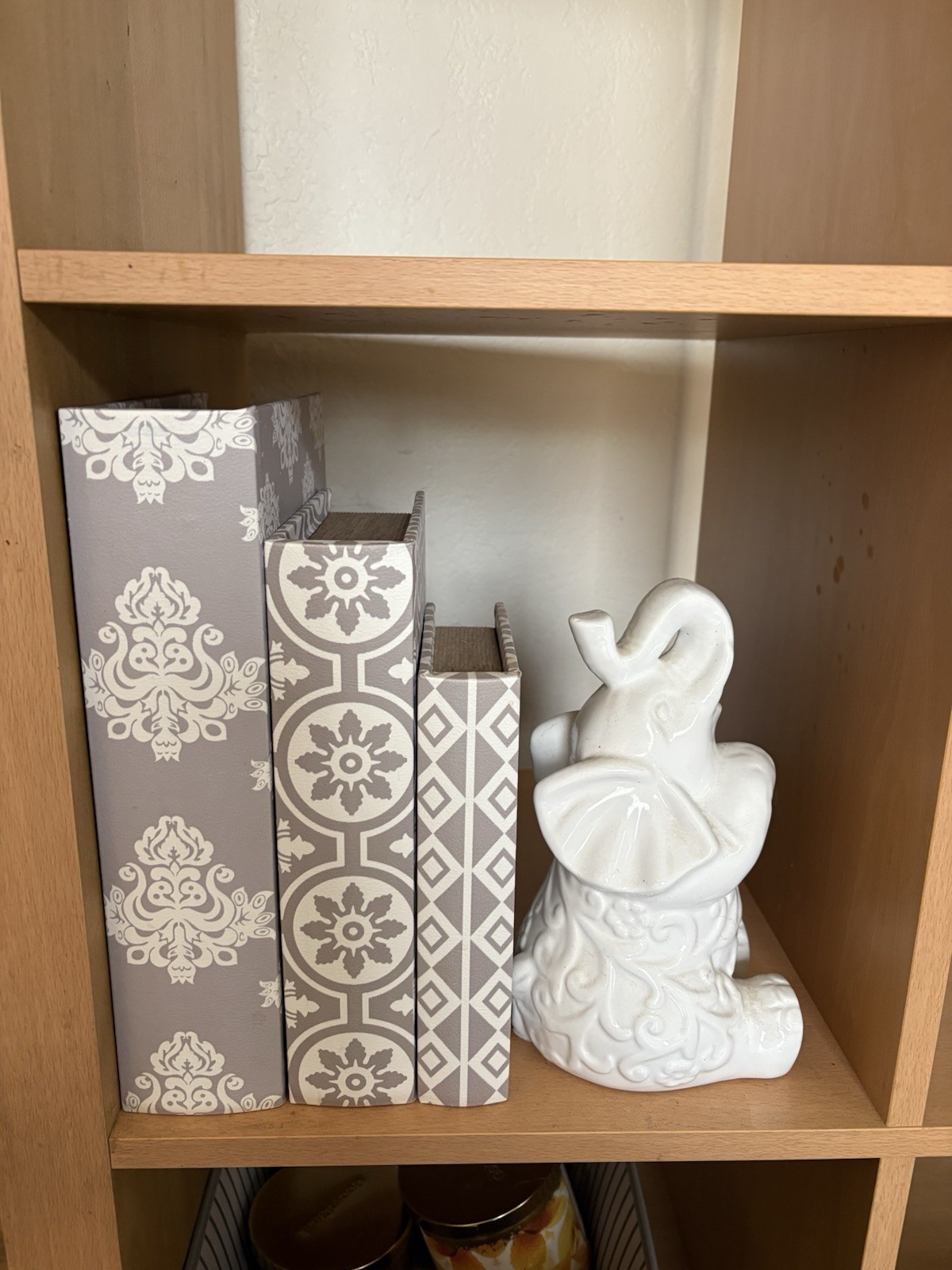 Books with Hidden Compartments 