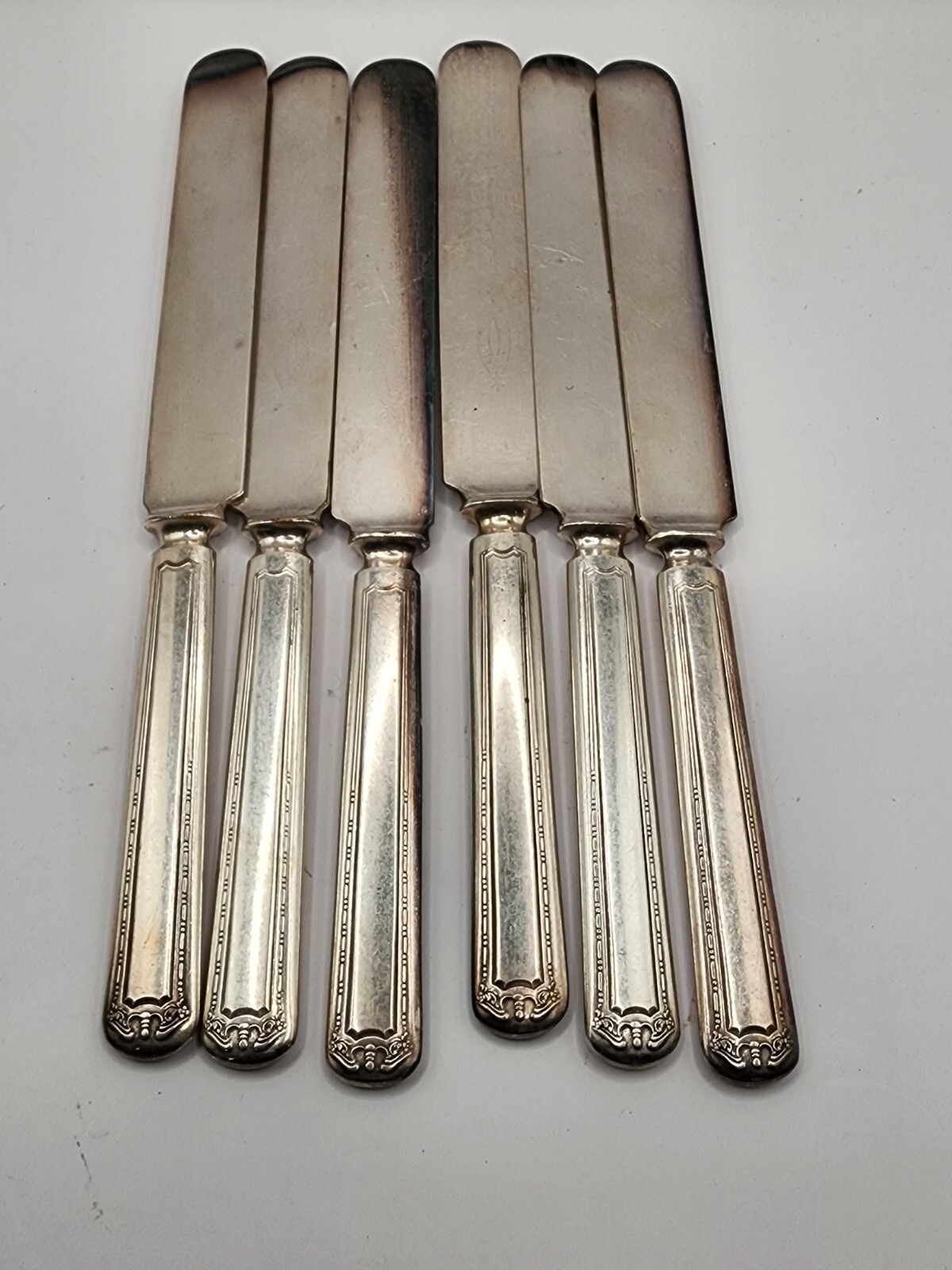 Vintage 6 PIECE 1847 ROGERS BROS. 16 DWT WARRANTED BLUNT DINNER KNIVES FLATWARE